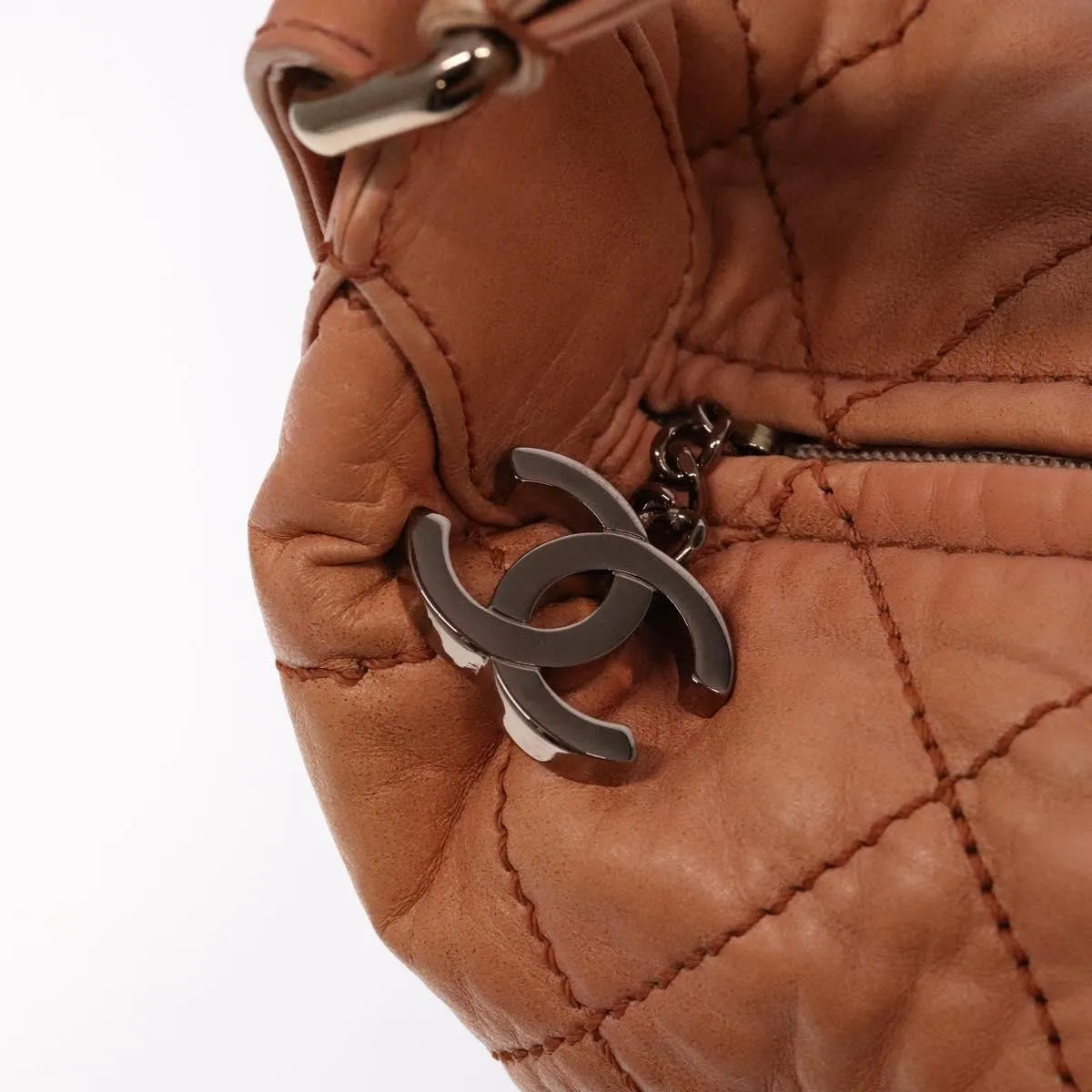 Chanel Cloudy Bundle Hobo Quilted Lambskin Purple Leather Shoulder Bag Bag (Pre-Owned)