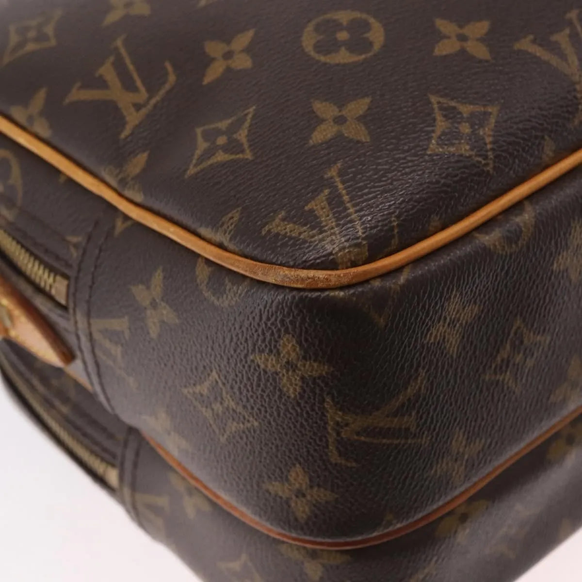 Louis Vuitton Reporter Monogram Brown Canvas Shoulder Bag Bag (Pre-Owned)