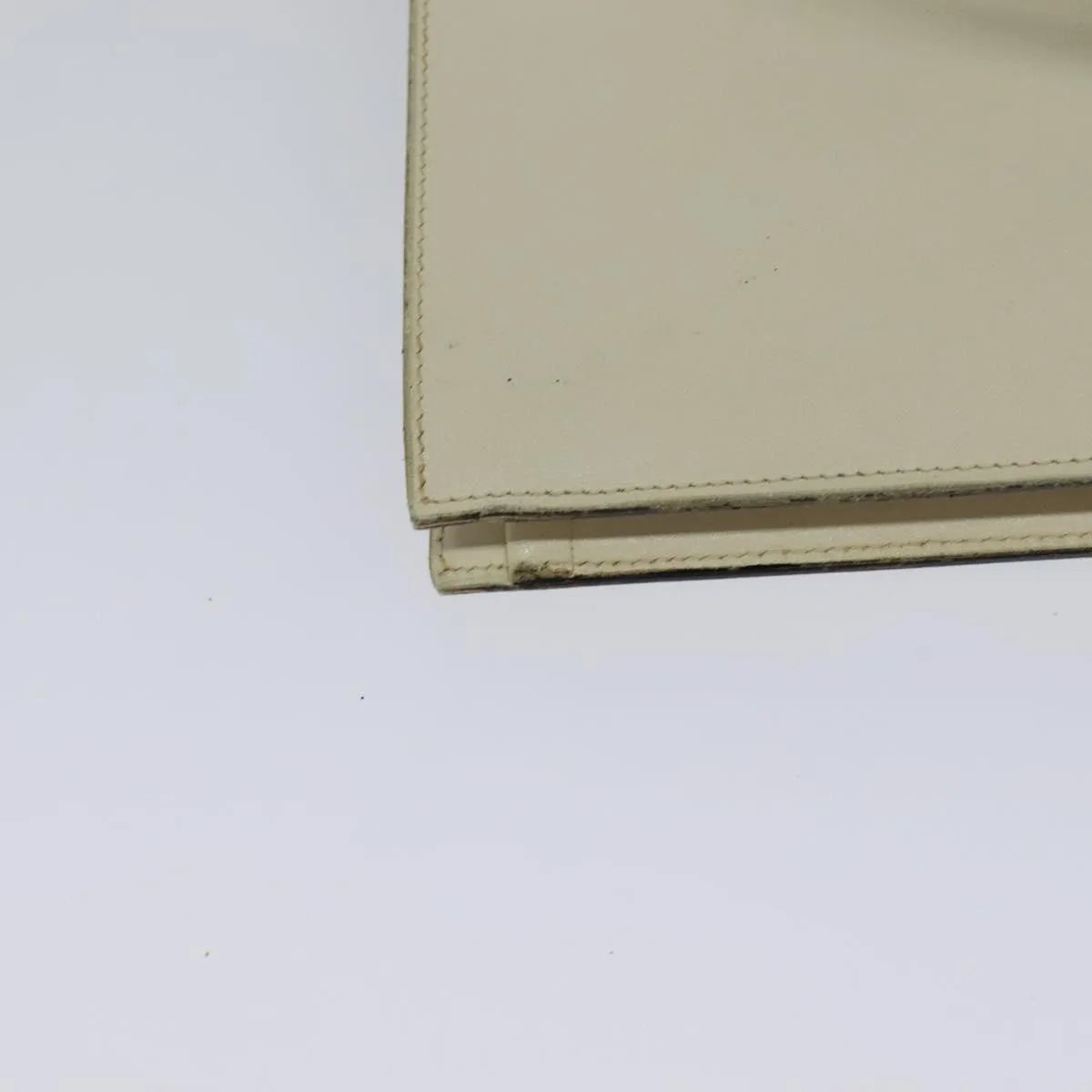 Christian Dior Vintage Leather Beige Leather Shoulder Bag Bag (Pre-Owned)