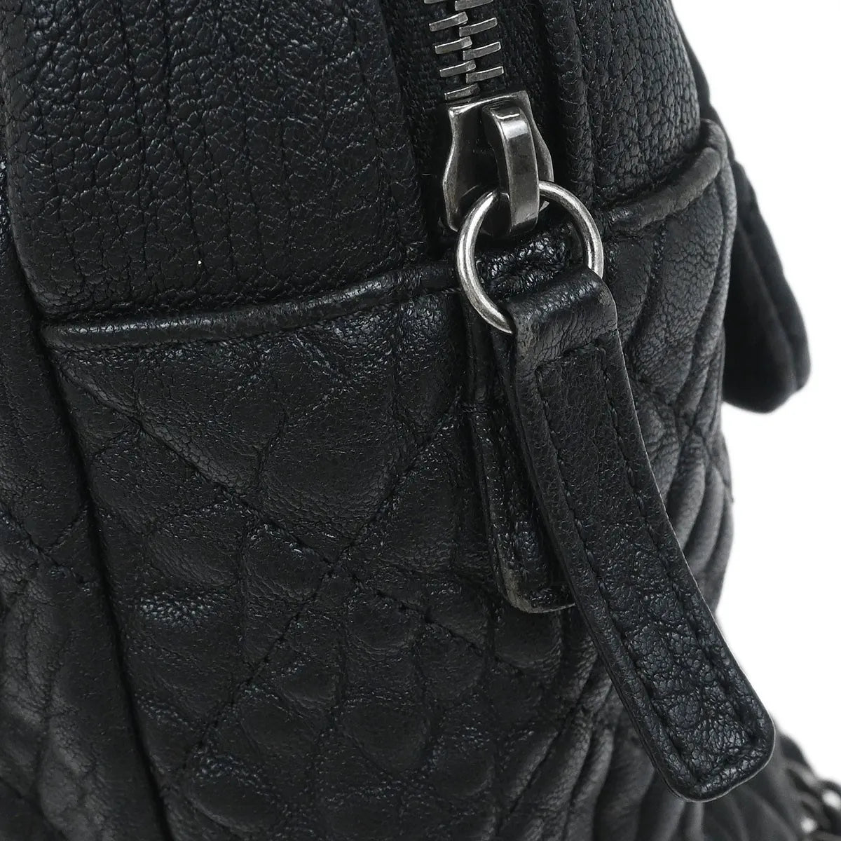 Chanel Chanel Matelassé Cuir Noir Black Leather Black Calfskin Shoulder Bag Bag (Pre-Owned)