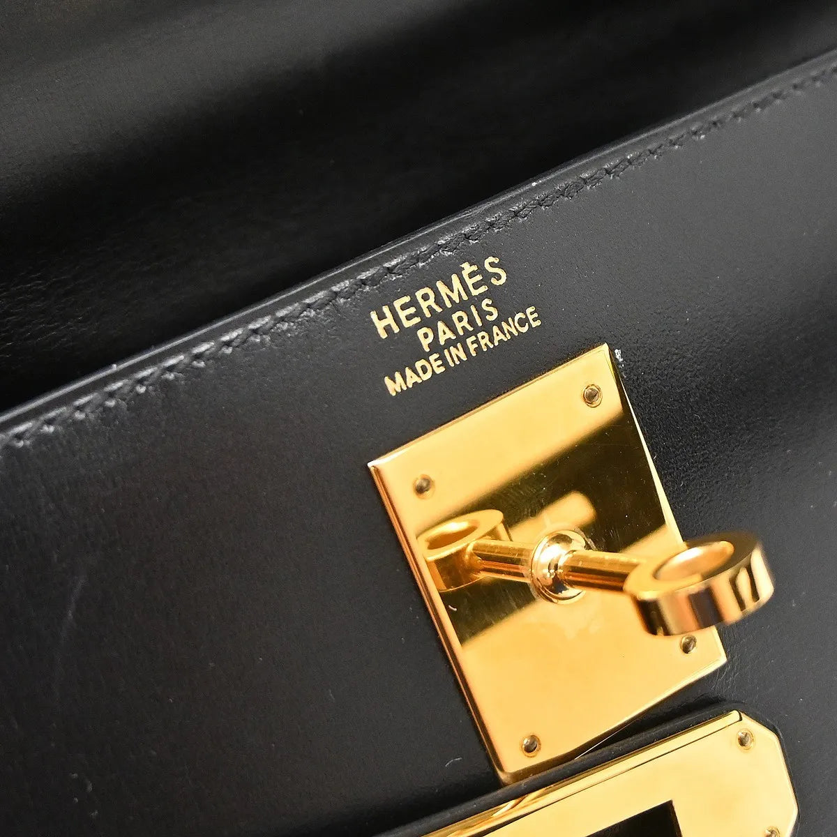 Hermes Kelly Black Box Calf With Gold Hardware Black Calfskin Handbag (Pre-Owned)