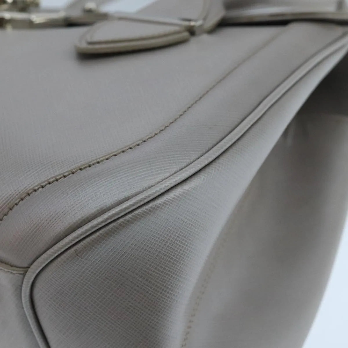 Salvatore Ferragamo Virna Satchel Leather Silver Leather Handbag (Pre-Owned)