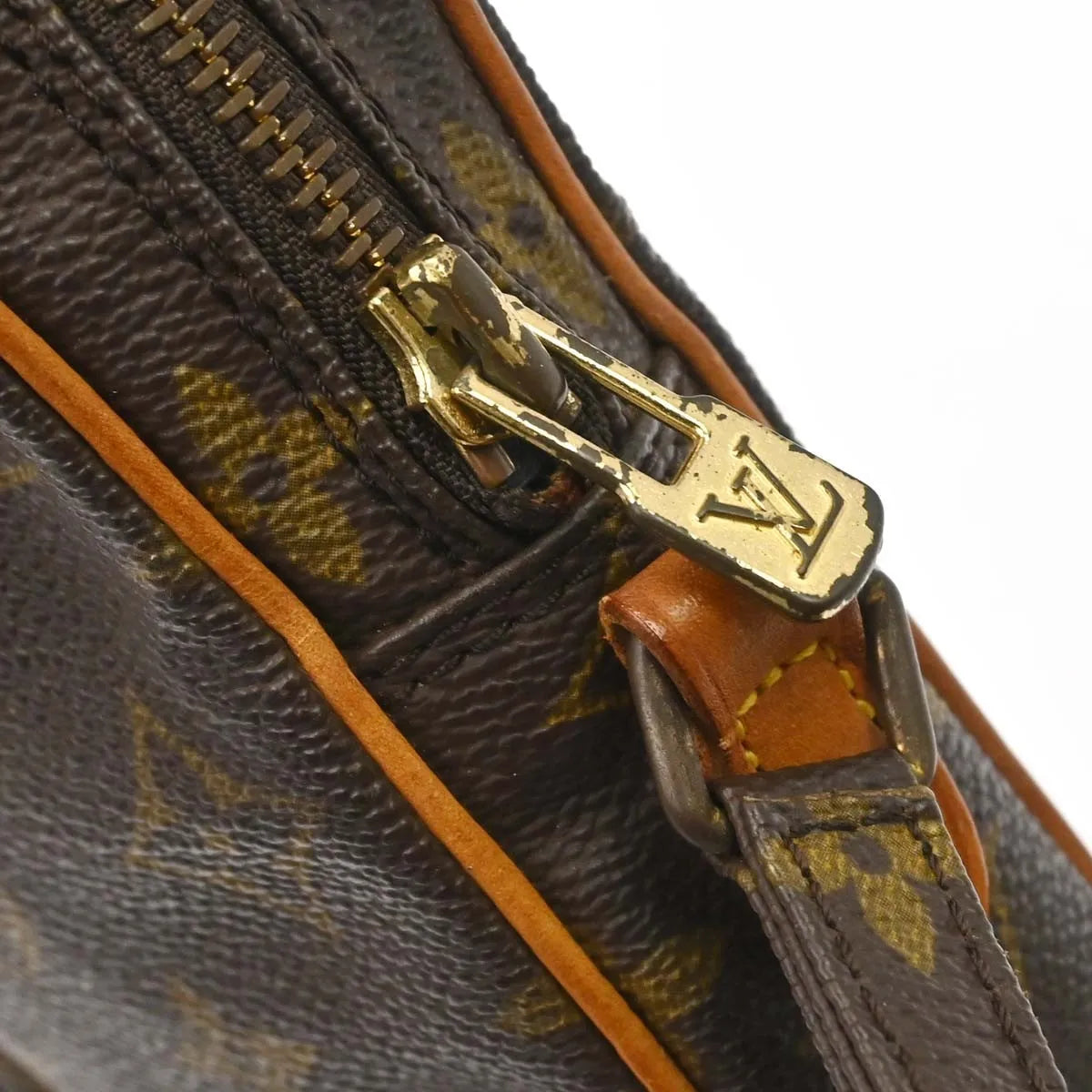 Louis Vuitton Danube Monogram Canvas Brown Canvas Shoulder Bag Bag (Pre-Owned)
