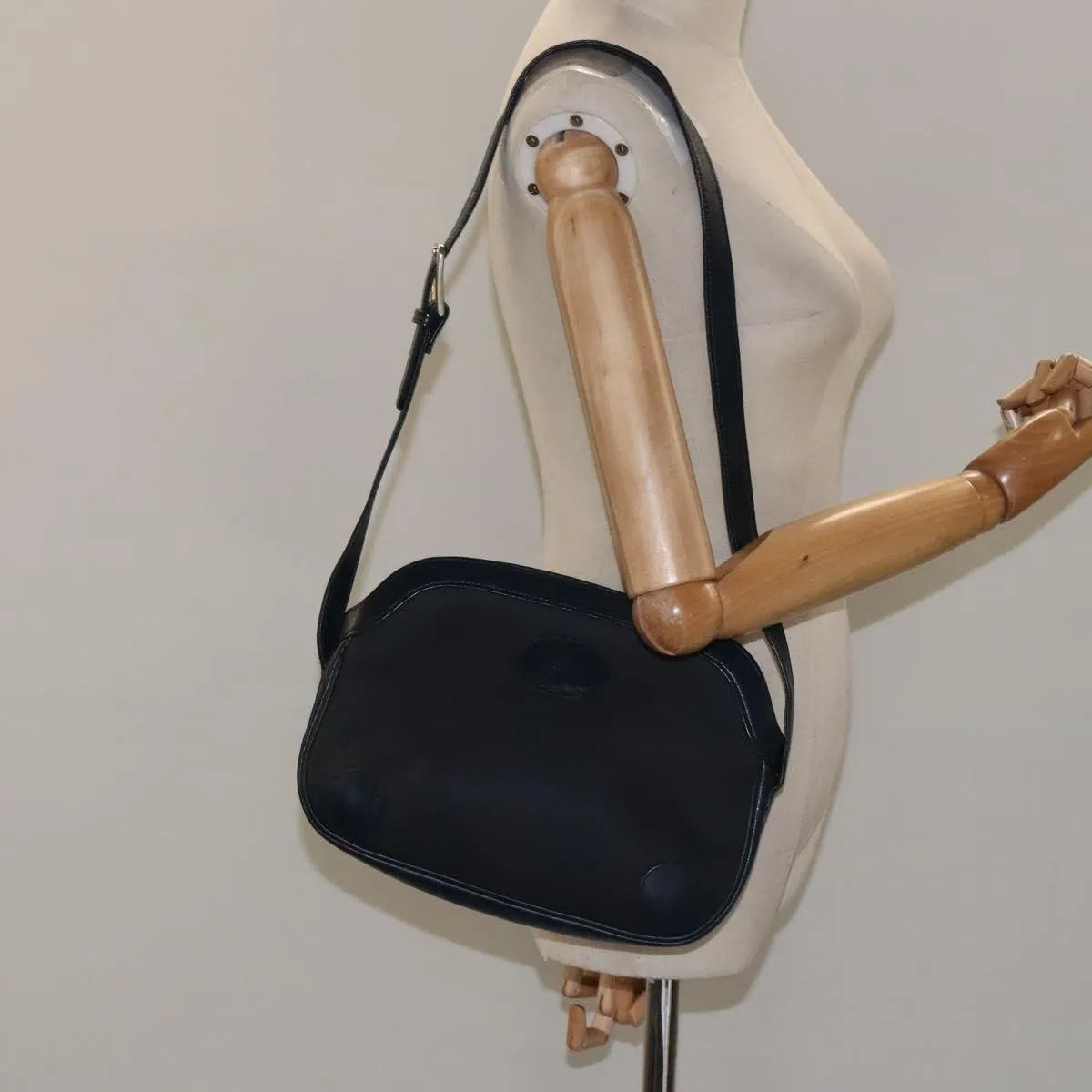 Burberry Vintage Canvas Navy Canvas Shoulder Bag Bag (Pre-Owned)
