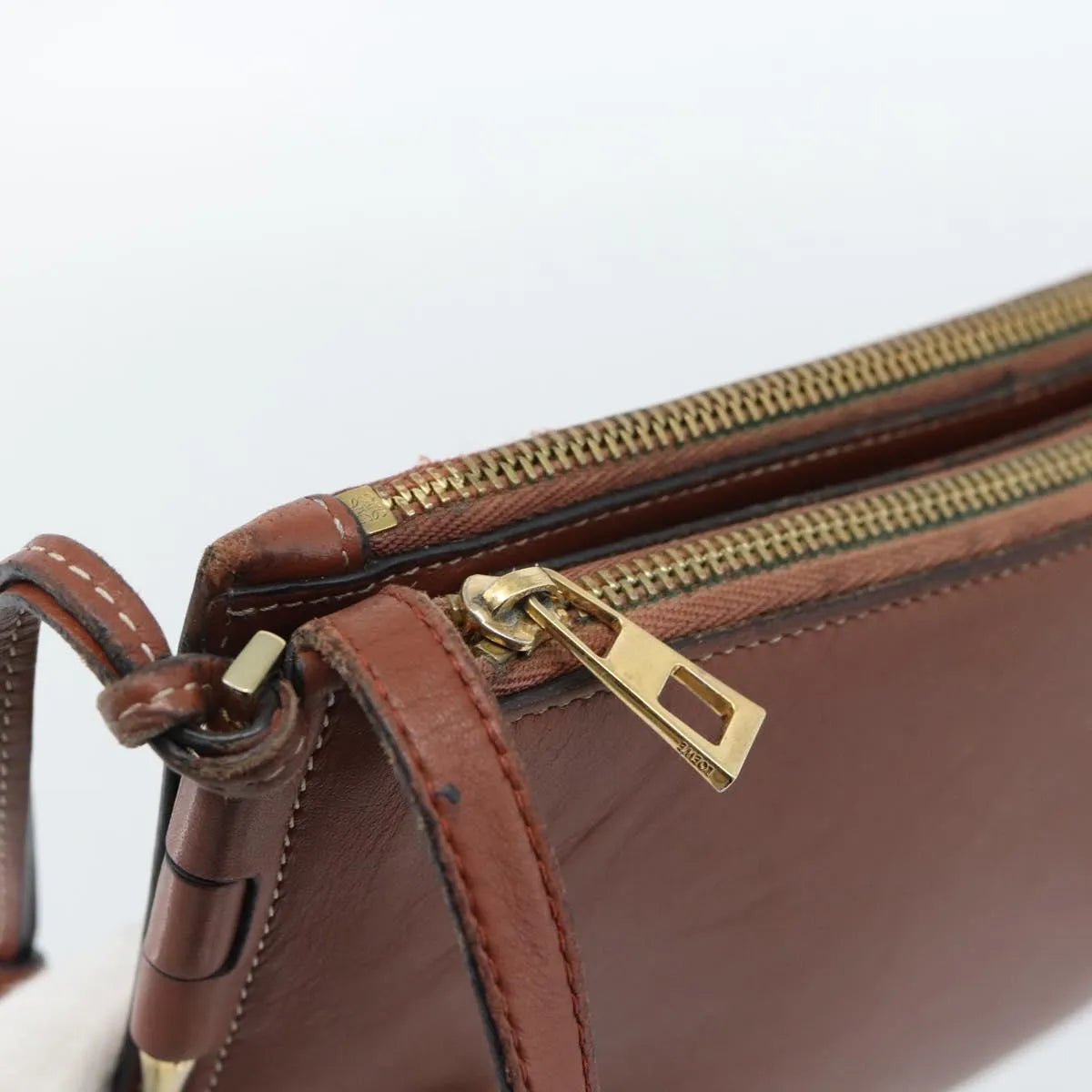 Loewe Gate Double Zip Leather Brown Leather Shoulder Bag Bag (Pre-Owned)