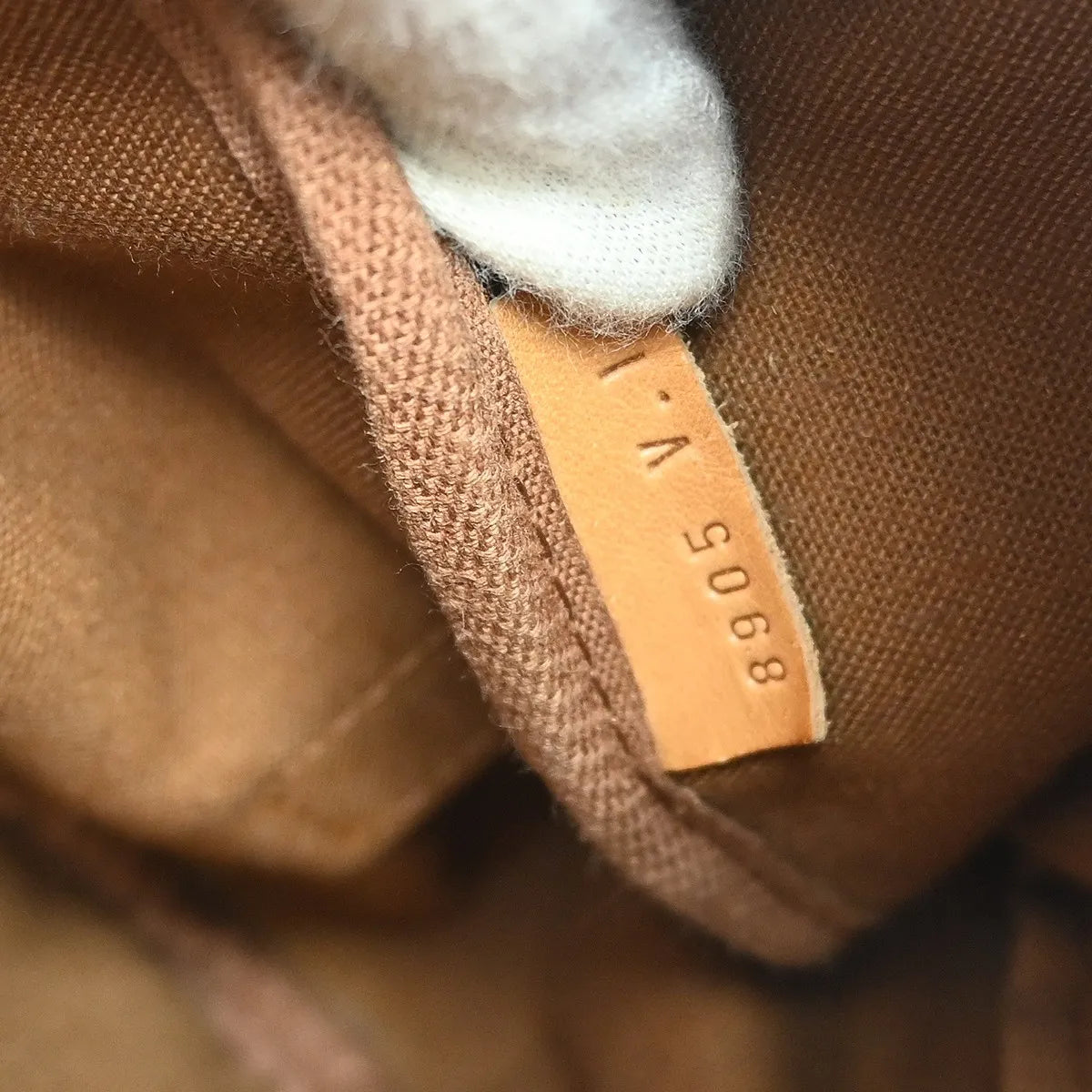 Louis Vuitton Saumur Monogram Canvas Brown Canvas Shoulder Bag Bag (Pre-Owned)