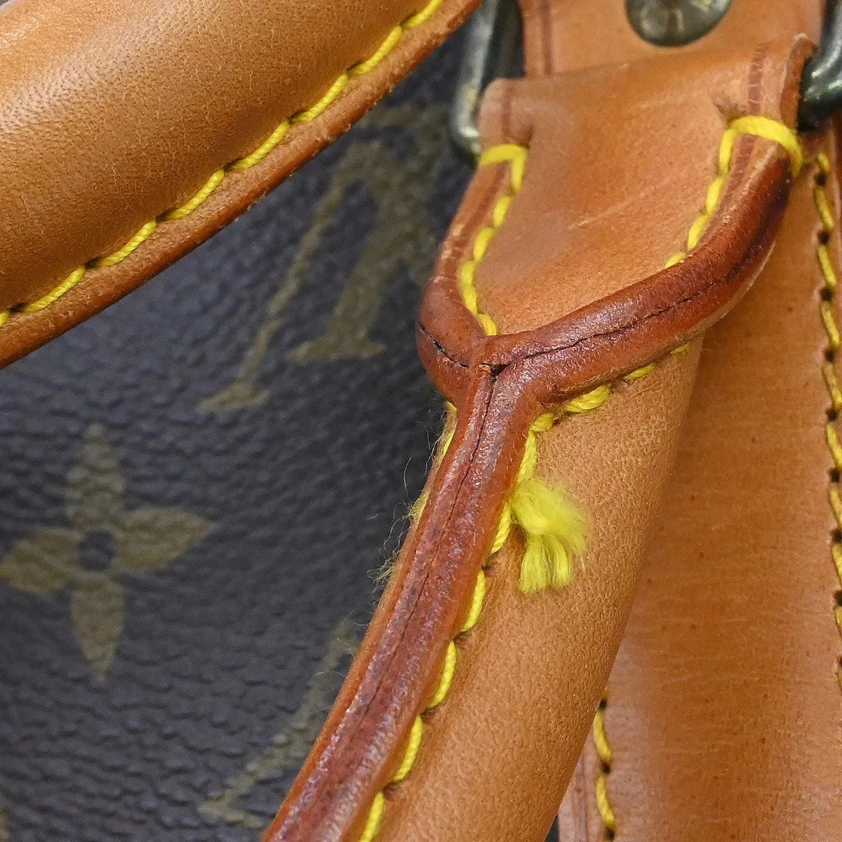 Louis Vuitton Keepall Monogram Canvas Brown Canvas Travel Bag Bag (Pre-Owned)