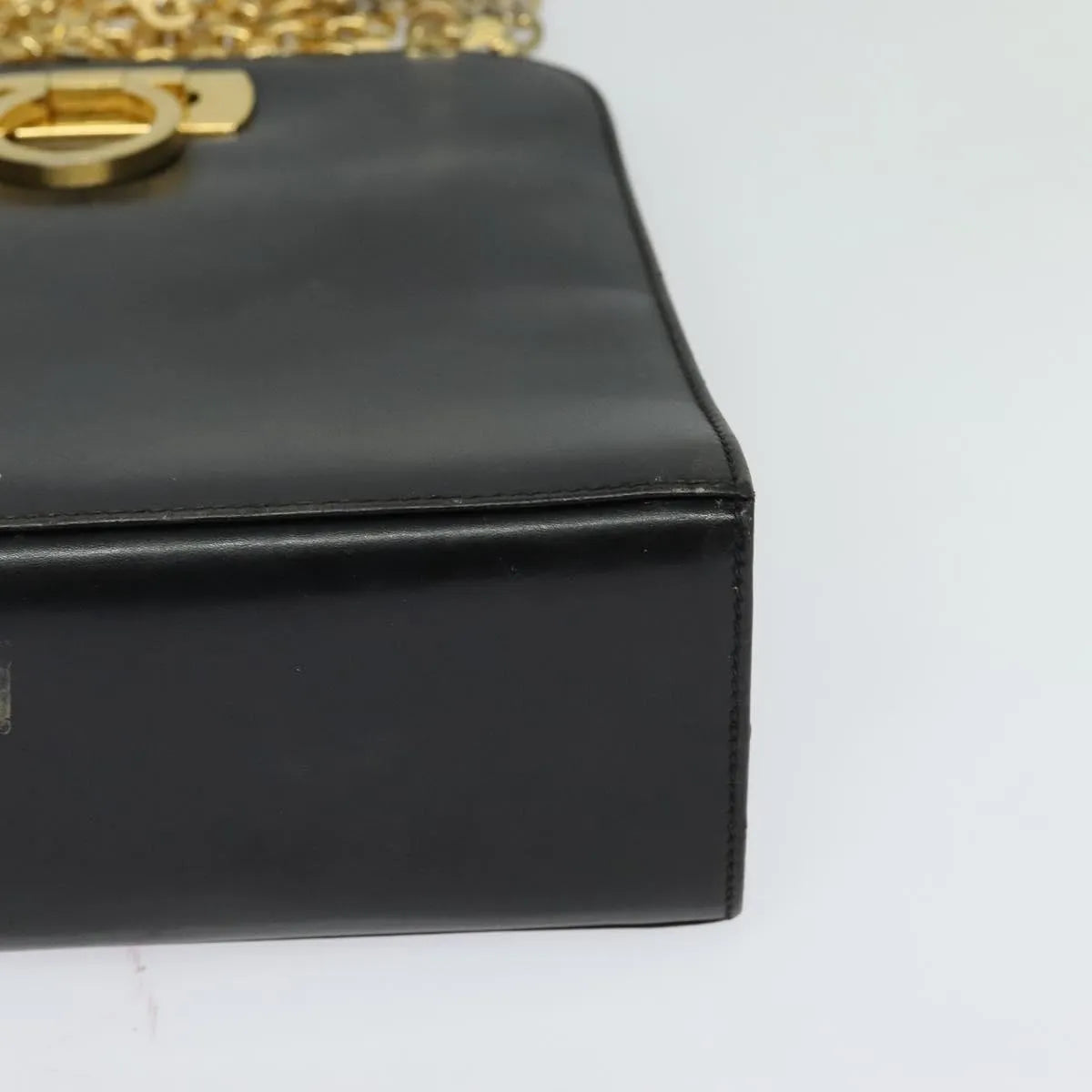 Salvatore Ferragamo Vintage Gancini Chain Leather Black Leather Shoulder Bag Bag (Pre-Owned)
