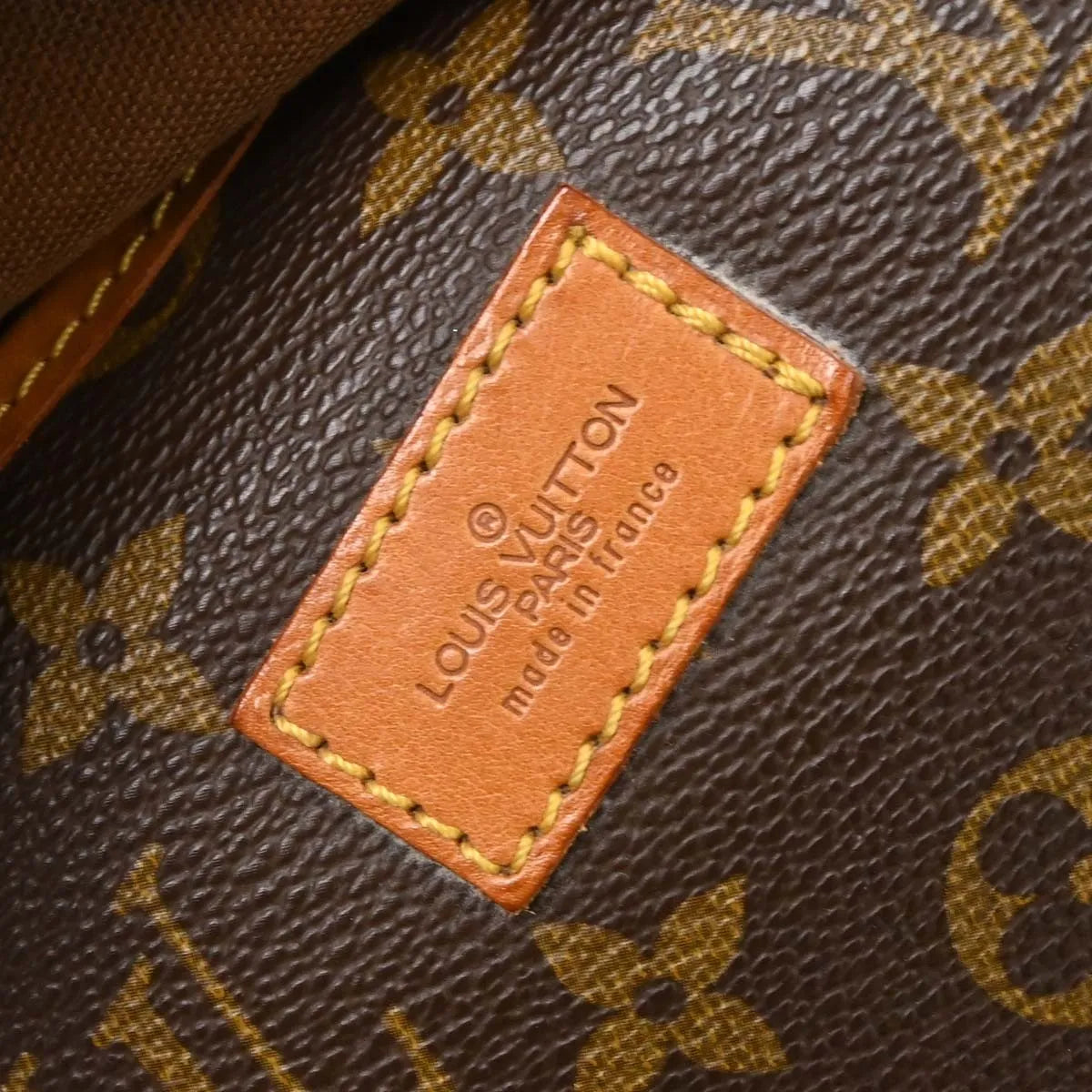 Louis Vuitton Saumur Monogram Canvas Brown Canvas Shoulder Bag Bag (Pre-Owned)