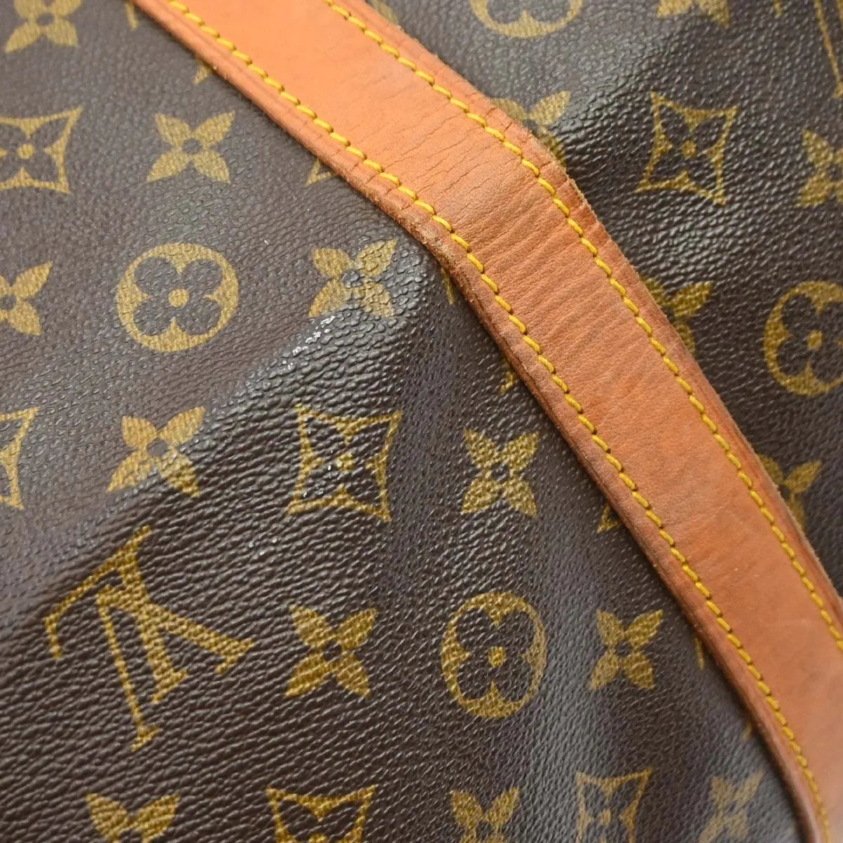 Louis Vuitton Keepall Monogram Canvas Brown Canvas Travel Bag Bag (Pre-Owned)