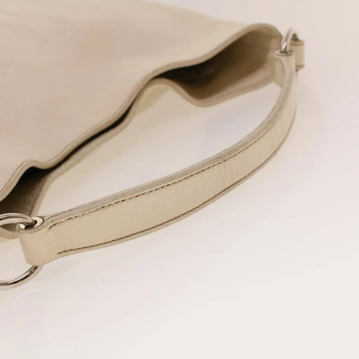 Prada Vintage Shoulder Bag Leather White Leather Shoulder Bag Bag (Pre-Owned)