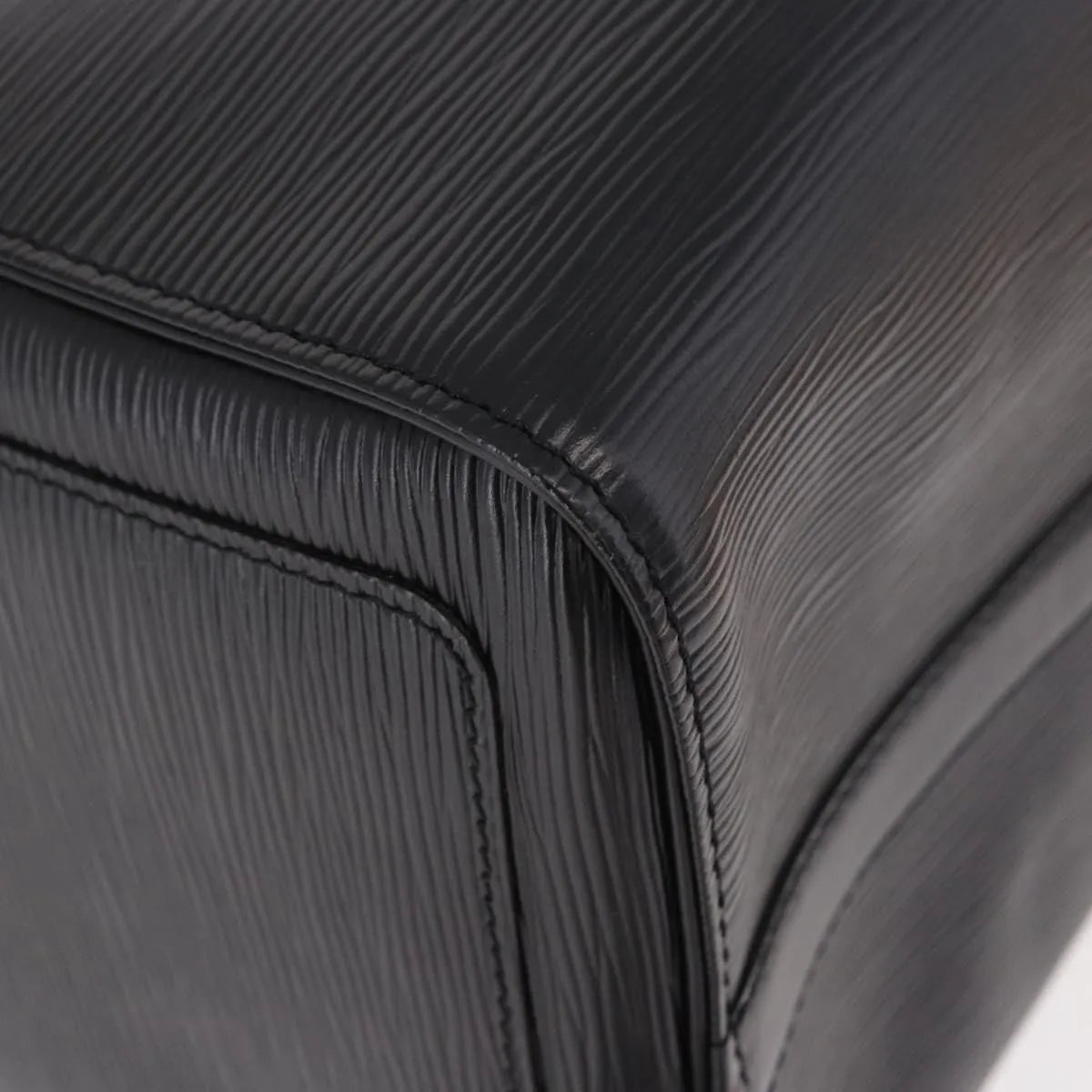 Louis Vuitton Speedy Epi Leather Black Leather Handbag (Pre-Owned)