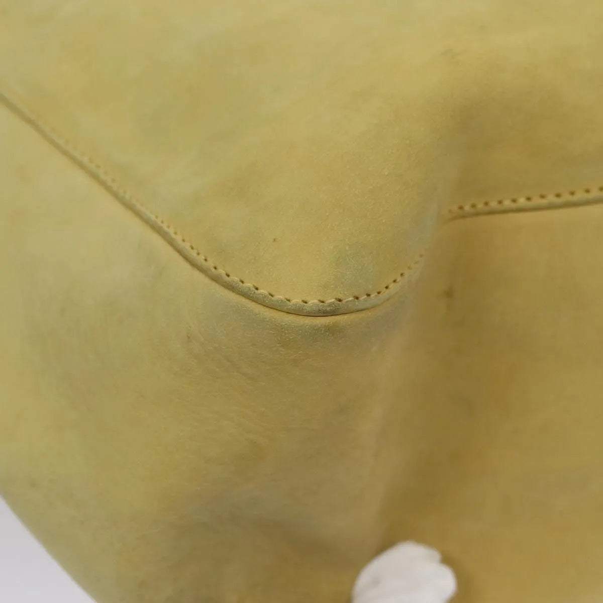 Salvatore Ferragamo Vintage Suede Yellow Suede Shoulder Bag Bag (Pre-Owned)