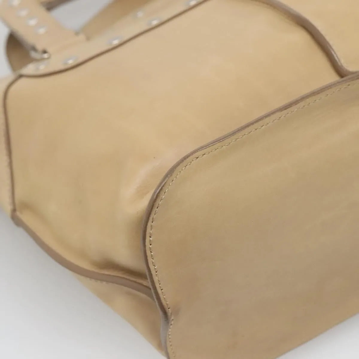 Celine Vintage Leather Beige Leather Handbag (Pre-Owned)