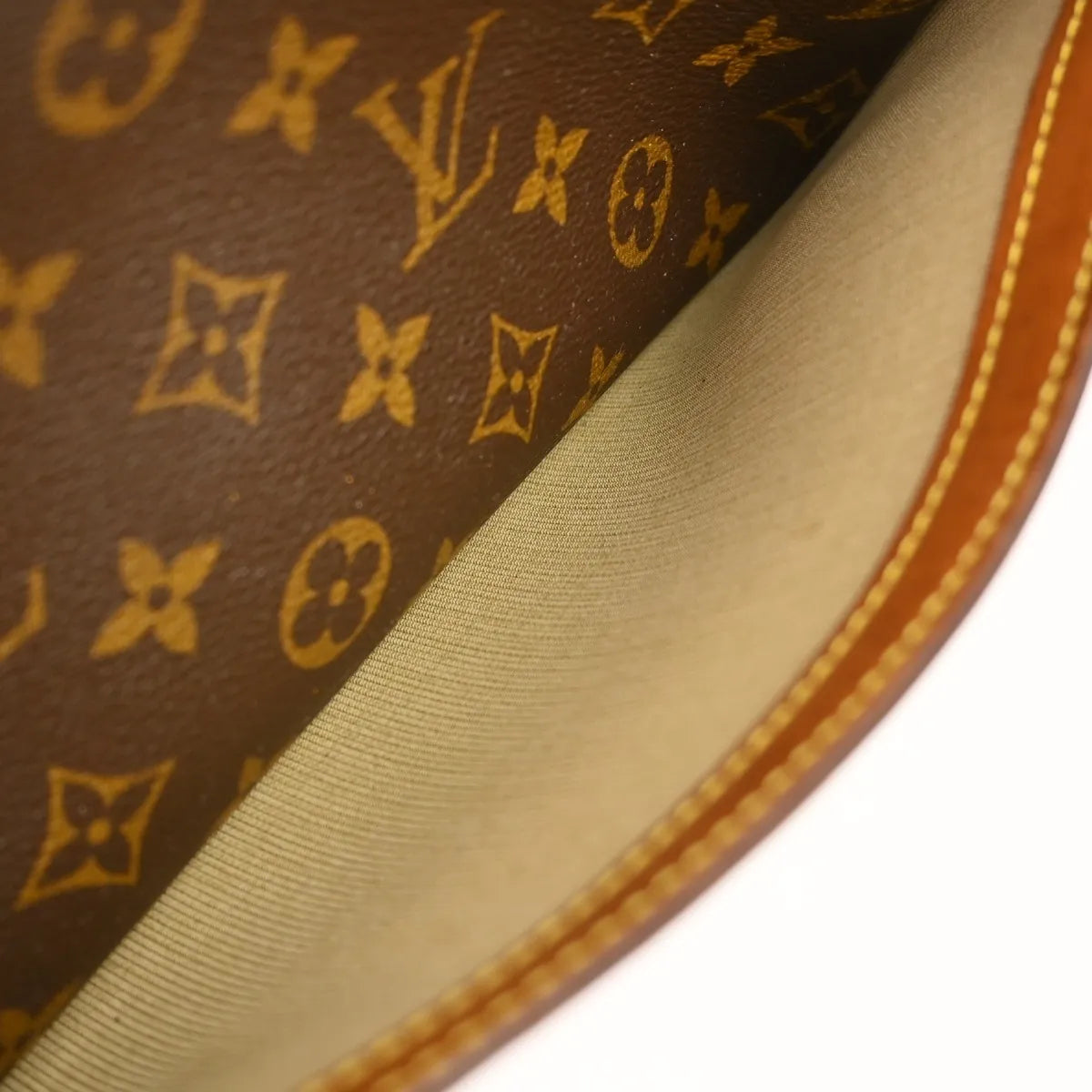 Louis Vuitton Reporter Monogram Brown Canvas Shoulder Bag Bag (Pre-Owned)