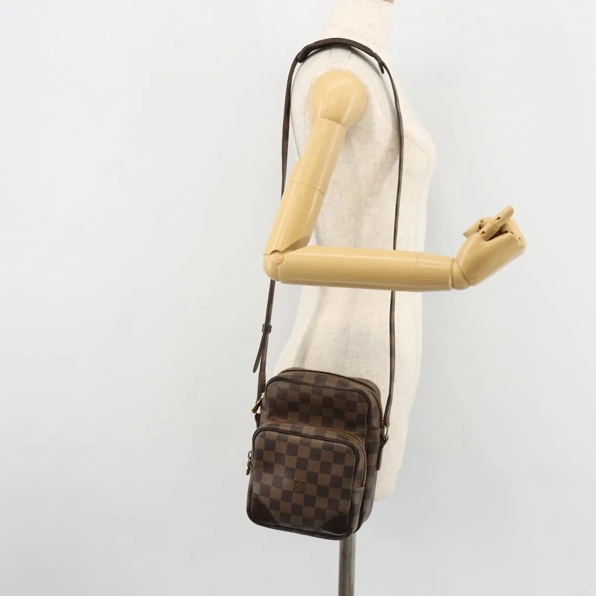 Louis Vuitton Amazone Damier Brown Canvas Shoulder Bag Bag (Pre-Owned)