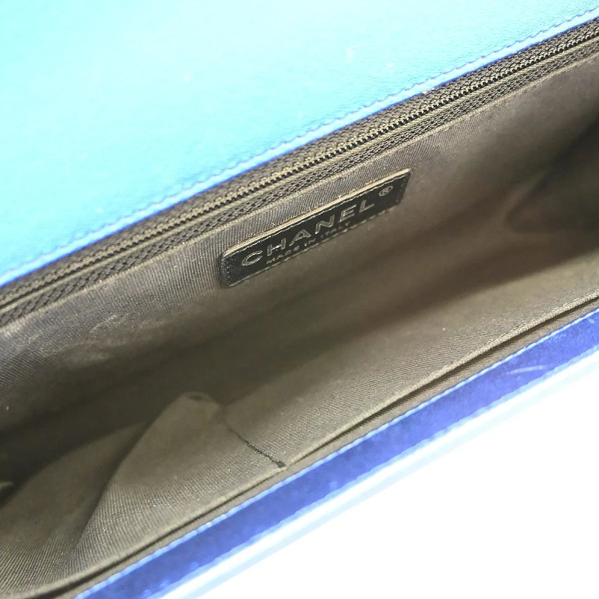 Chanel Boy Flap Quilted Patent Blue Patent_Leather Shoulder Bag Bag (Pre-Owned)