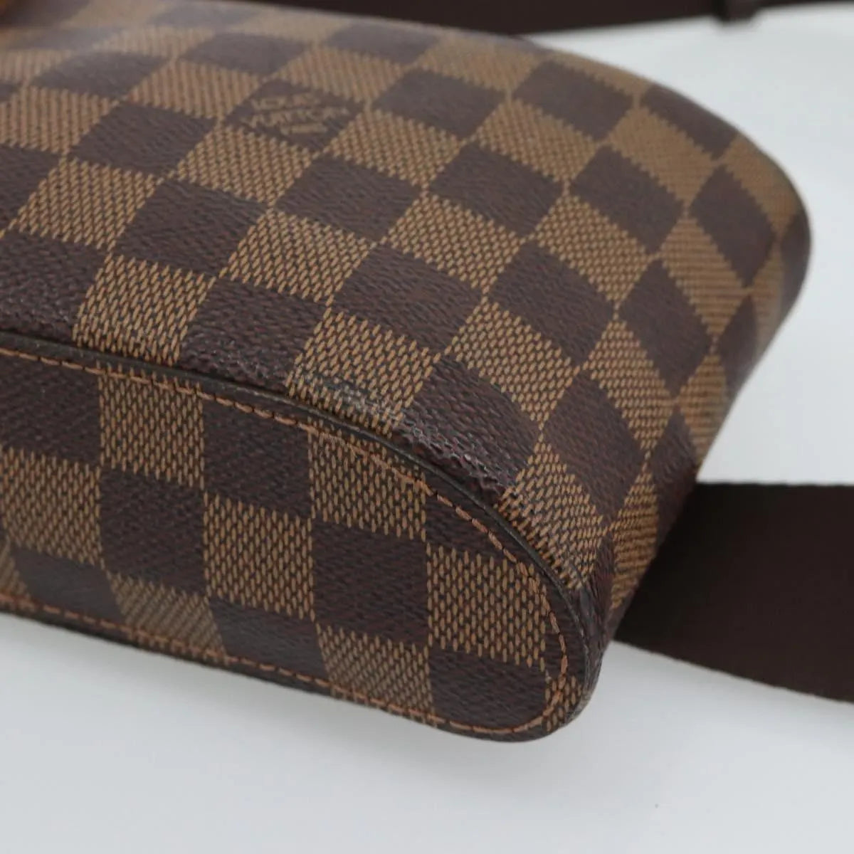 Louis Vuitton Geronimos Waist Damier Brown Canvas Shoulder Bag Bag (Pre-Owned)