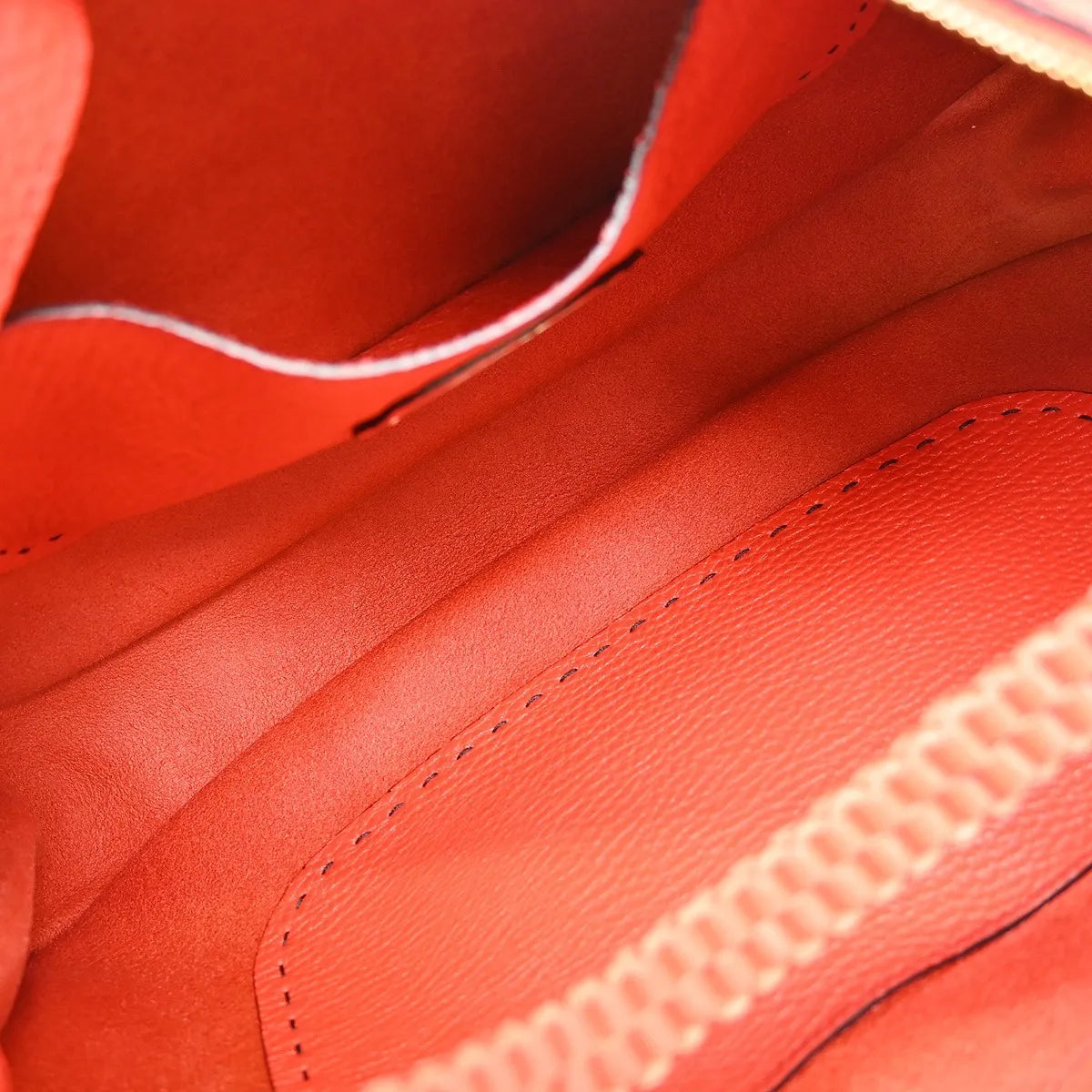 Fendi Selleria Logo Hobo Leather Red Leather Handbag (Pre-Owned)