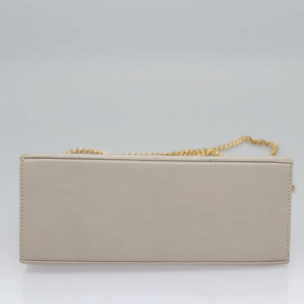 Salvatore Ferragamo Vintage Chain Leather Beige Leather Shoulder Bag Bag (Pre-Owned)