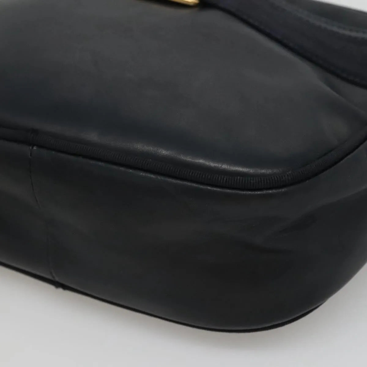 Salvatore Ferragamo Vara Bow Camera Leather Navy Leather Shoulder Bag Bag (Pre-Owned)