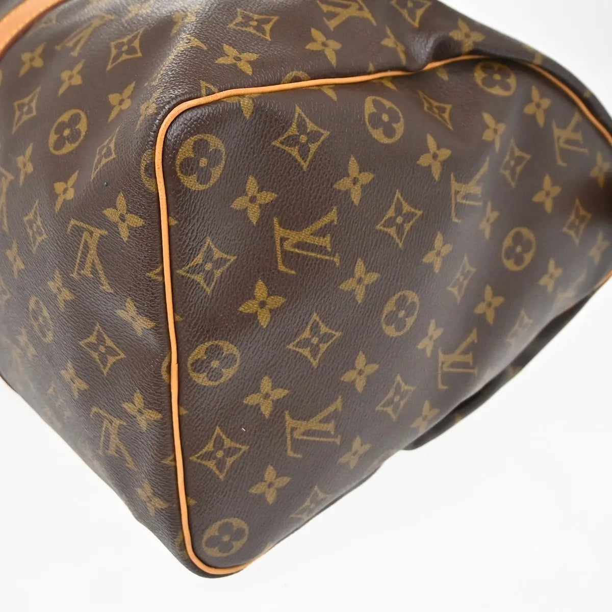 Louis Vuitton Keepall Monogram Brown Canvas Travel Bag Bag (Pre-Owned)