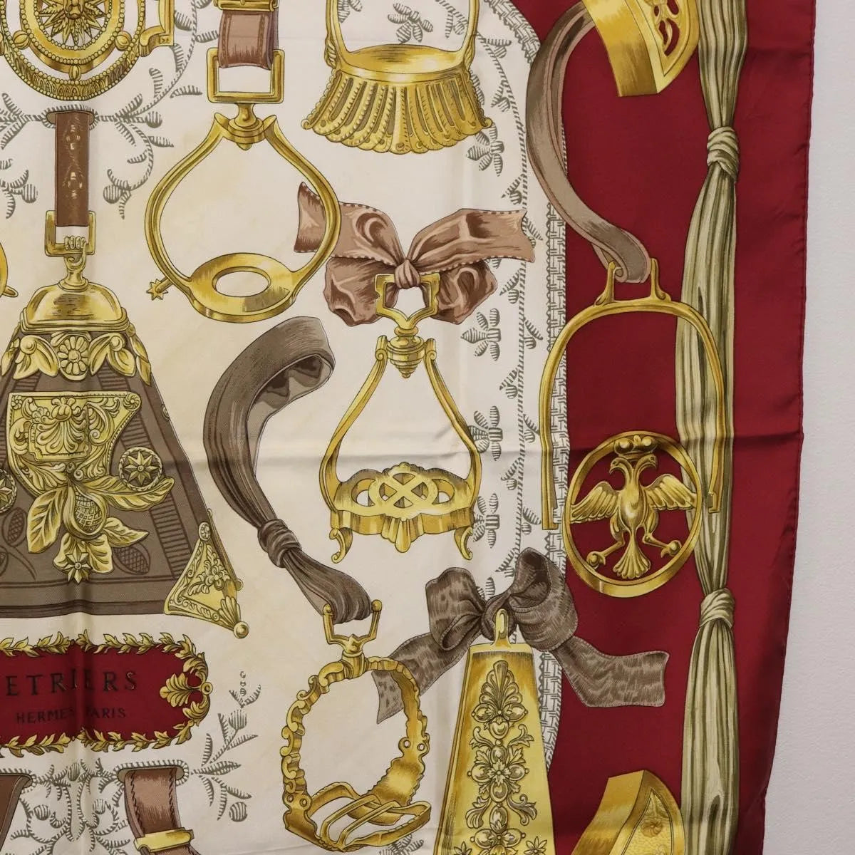 Hermes Carré 90 Silk Multicolor Burgundy Silk Scarve & Shawl Accessory (Pre-Owned)