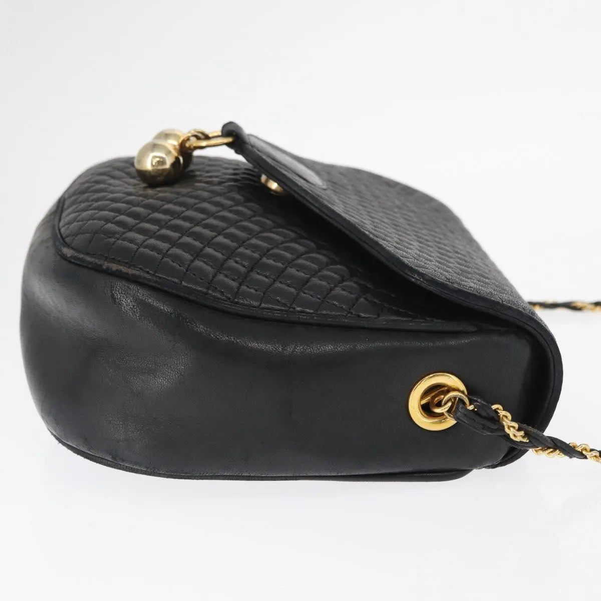 Bally Vintage Leather Black Leather Shoulder Bag Bag (Pre-Owned)