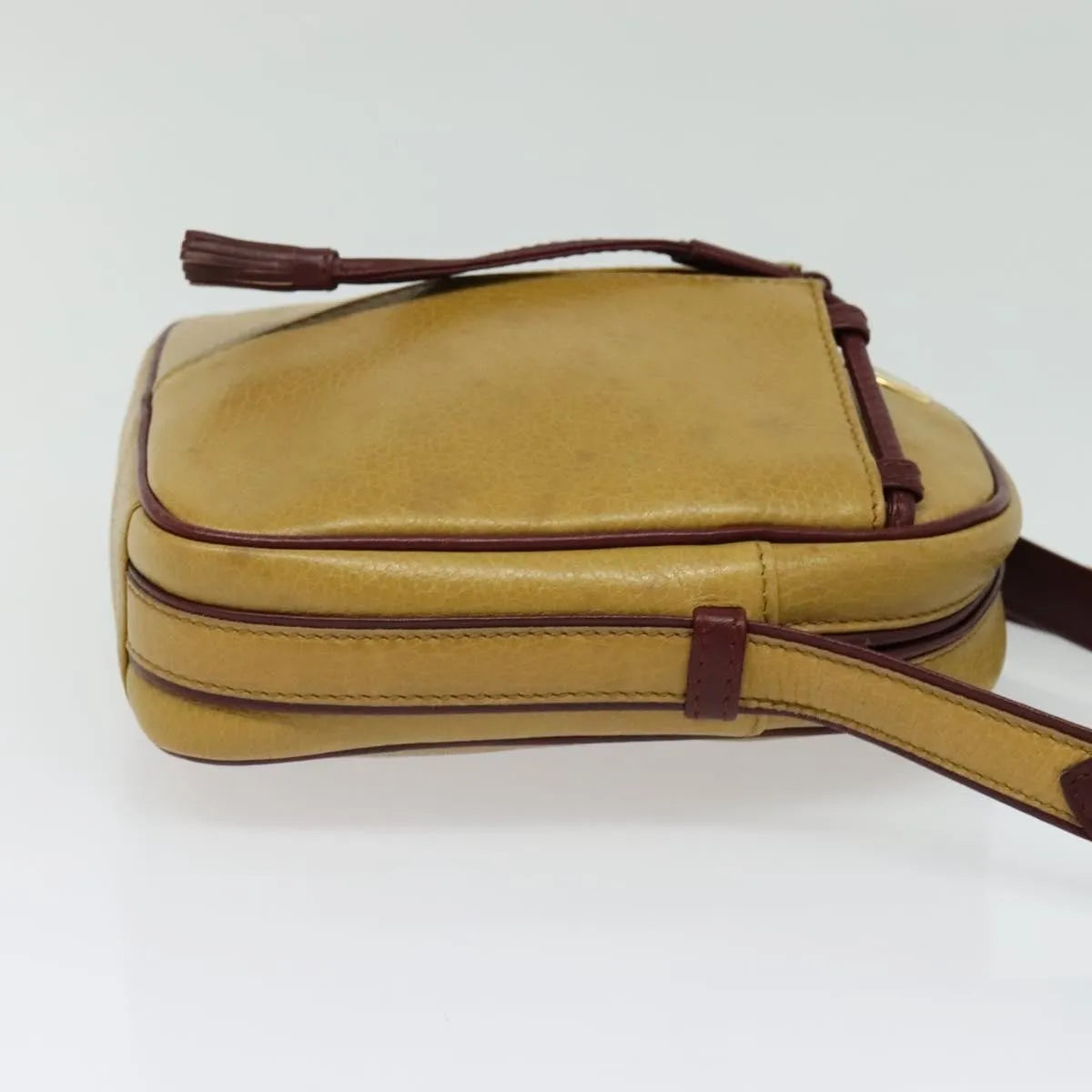 Cartier Tasseled Must De Cartier Leather Beige Leather Shoulder Bag Bag (Pre-Owned)
