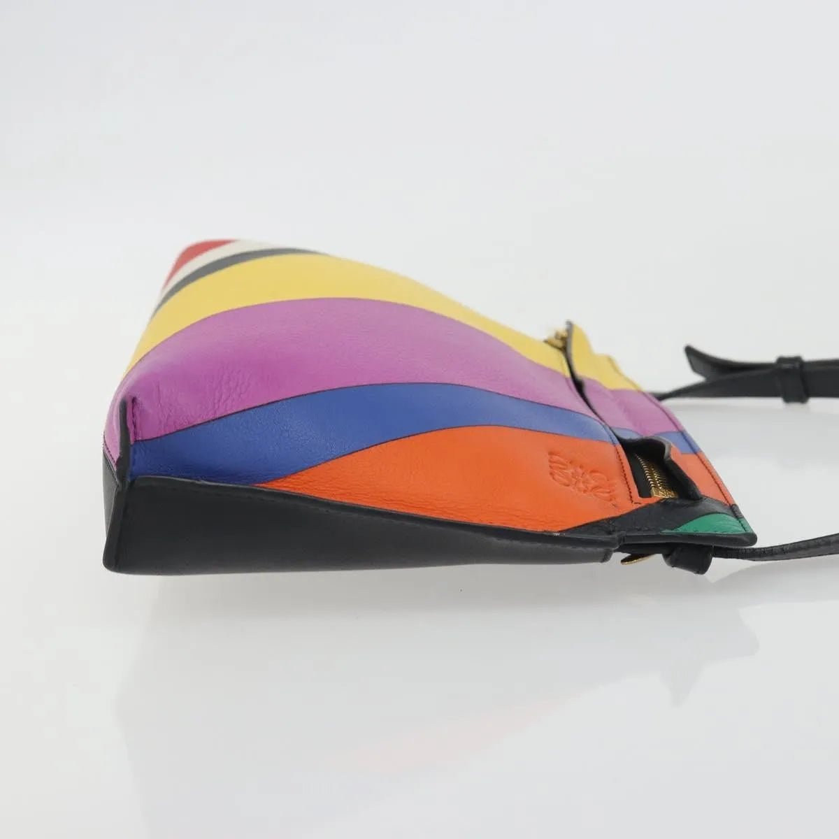 Loewe T Messenger Leather Multicolour Leather Shoulder Bag Bag (Pre-Owned)