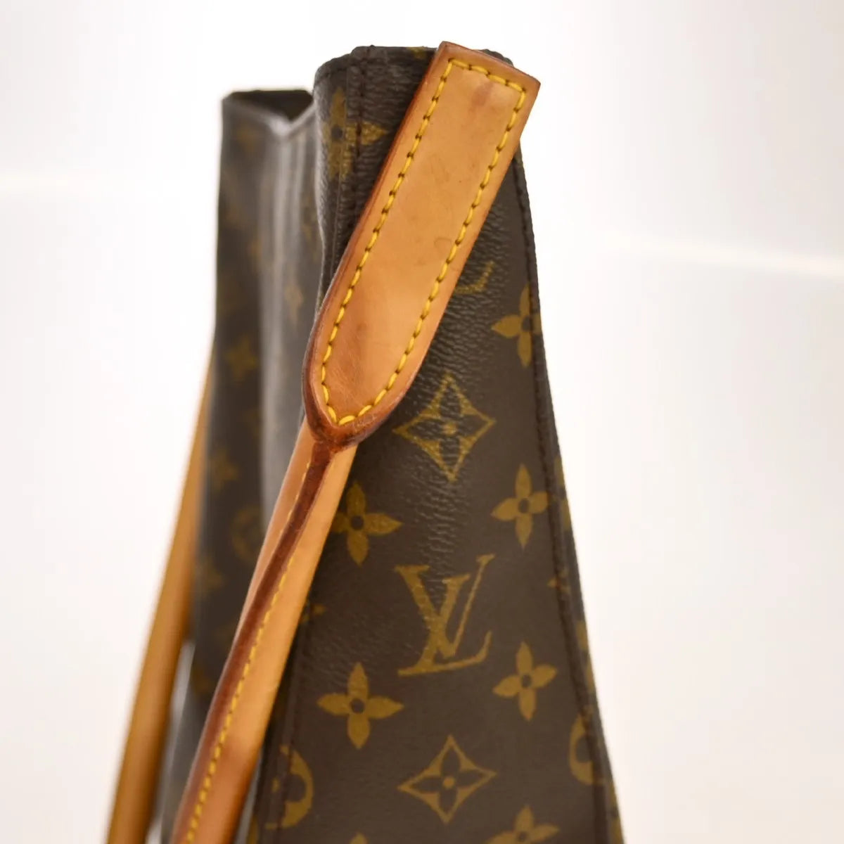 Louis Vuitton Monogram Looping Monogram Canvas Brown Canvas Shoulder Bag Bag (Pre-Owned)