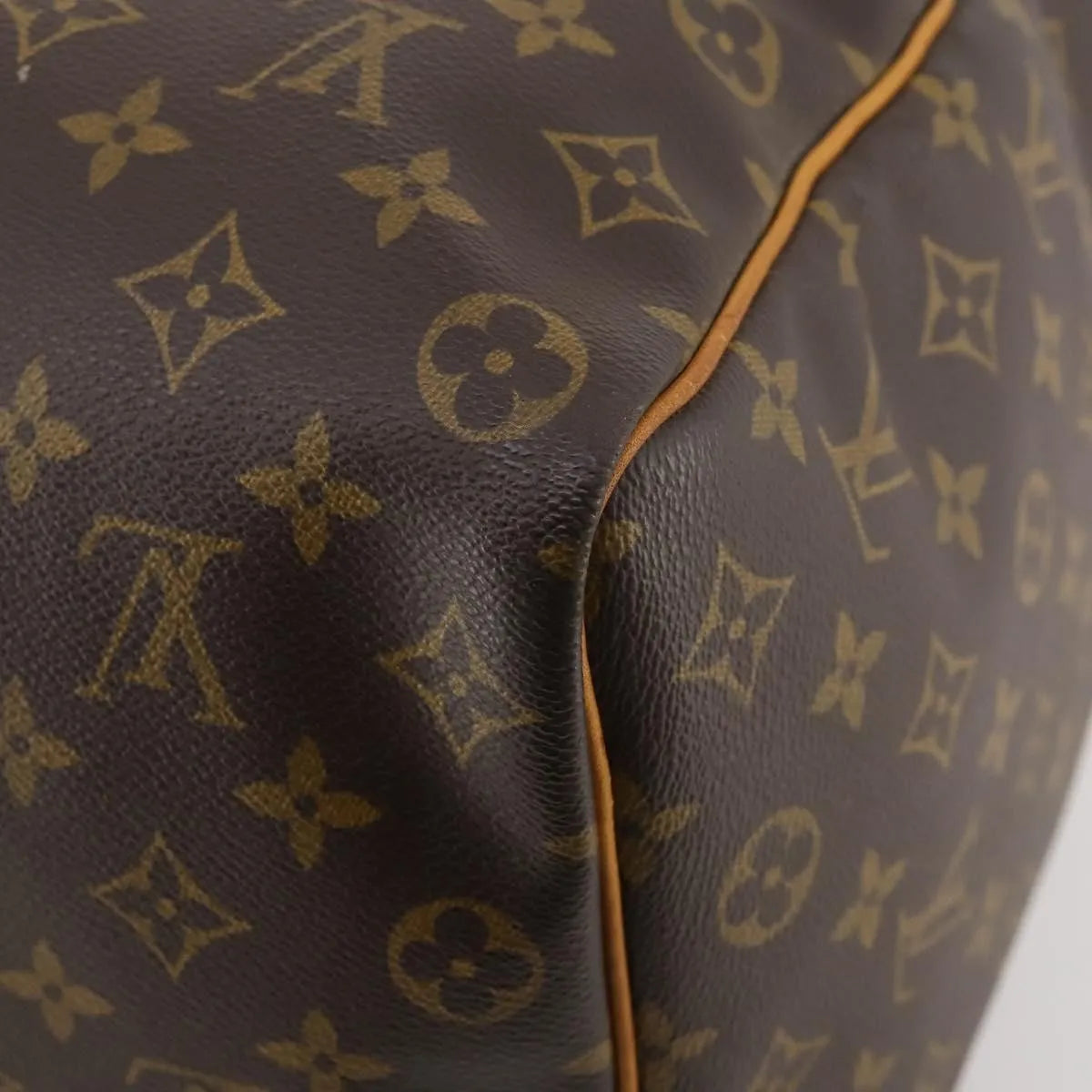 Louis Vuitton Keepall Monogram Canvas Brown Canvas Travel Bag Bag (Pre-Owned)
