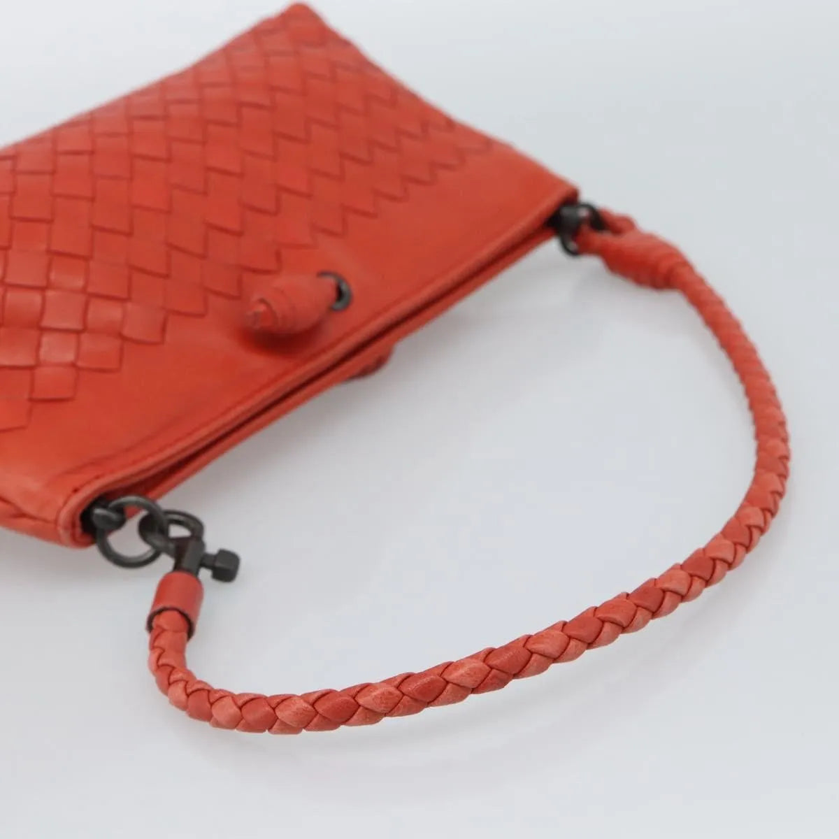 Bottega Veneta Zip Clutch Leather With Intrecciato Snakeskin Detail Red Leather Clutche & Pouche Bag (Pre-Owned)