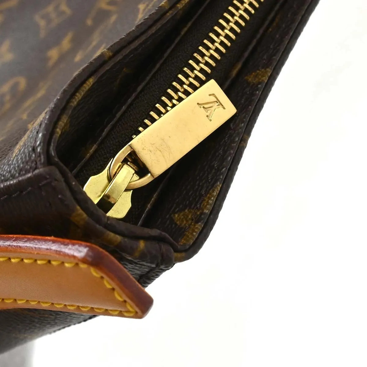 Louis Vuitton Monogram Looping Monogram Canvas Brown Canvas Shoulder Bag Bag (Pre-Owned)