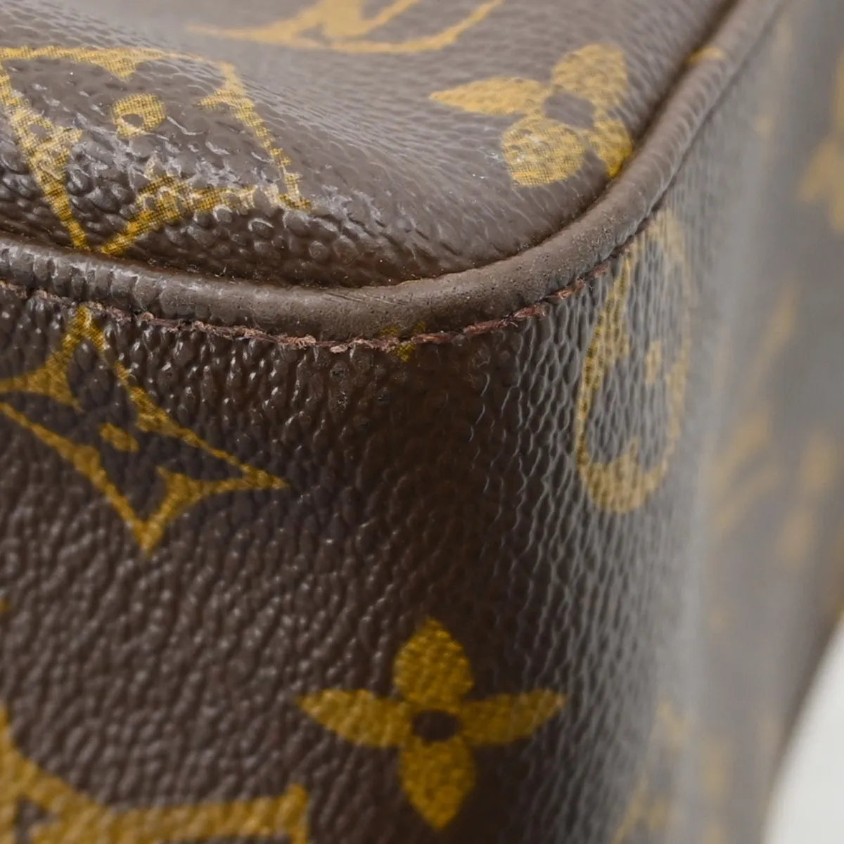 Louis Vuitton Monogram Looping Monogram Canvas Brown Canvas Shoulder Bag Bag (Pre-Owned)