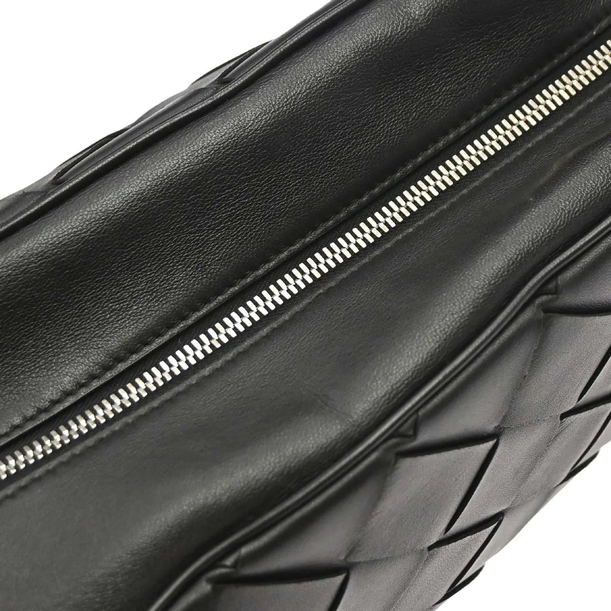 Bottega Veneta Zip Clutch Leather With Intrecciato Snakeskin Detail Black Leather Clutche & Pouche Bag (Pre-Owned)