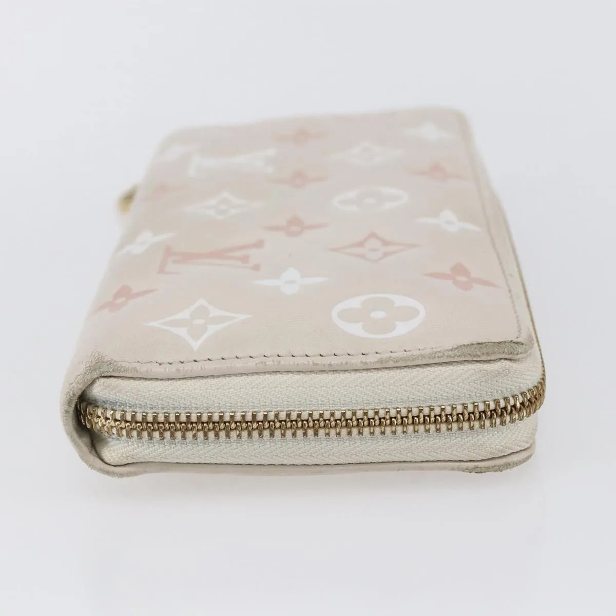 Louis Vuitton Coussin Zippy Monogram Embossed Lambskin Pink Canvas Wallets Accessory (Pre-Owned)