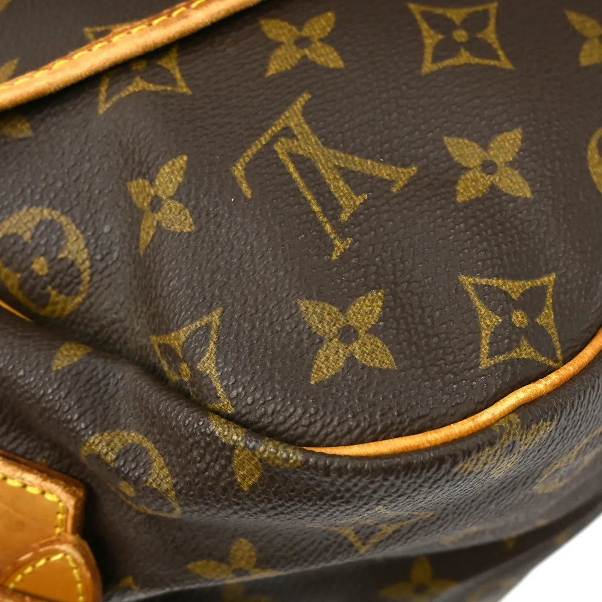 Louis Vuitton Saumur Monogram Brown Canvas Shoulder Bag Bag (Pre-Owned)