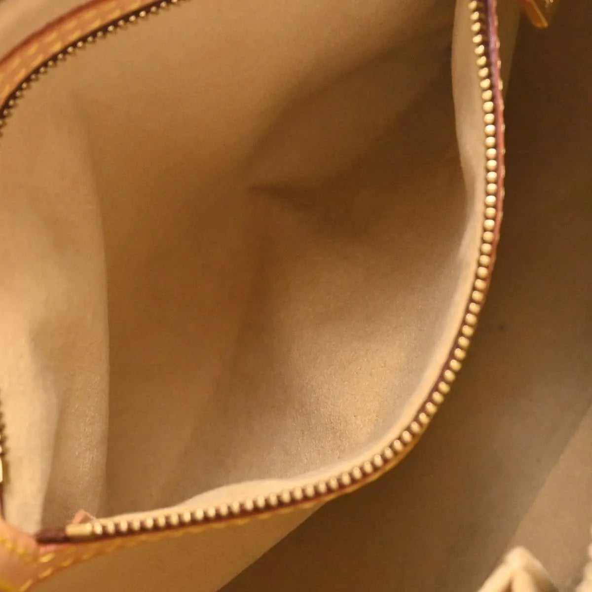 Louis Vuitton Monogram Looping Monogram Canvas Brown Canvas Shoulder Bag Bag (Pre-Owned)