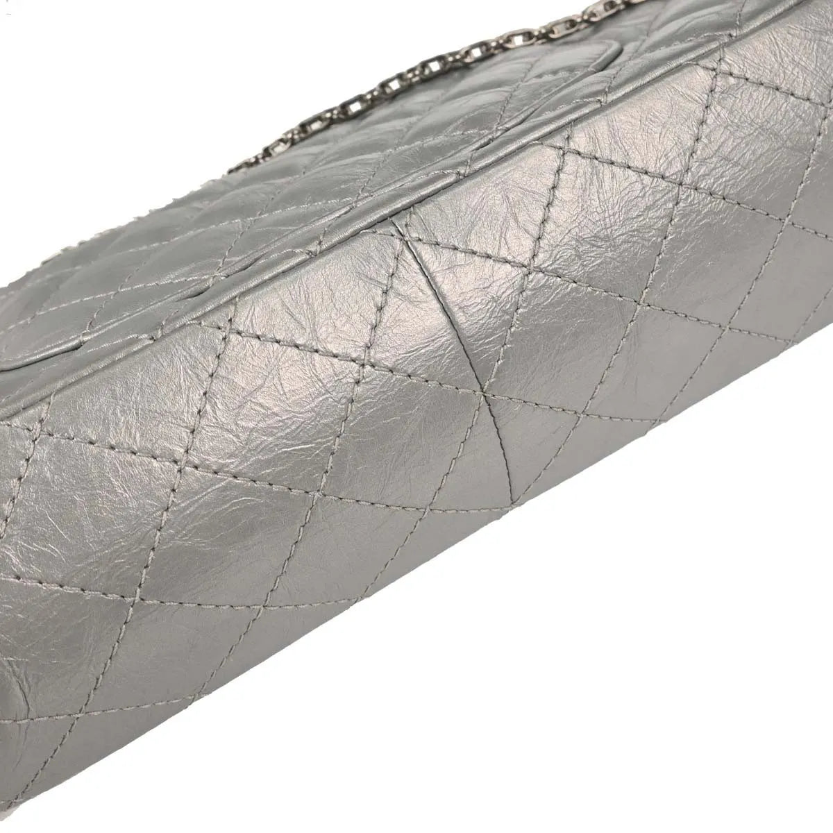 Chanel Reissue 2.55 Double Compartment Flap Quilted Aged Calfskin Silver Calfskin Shoulder Bag Bag (Pre-Owned)