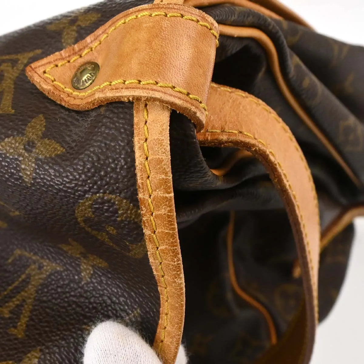 Louis Vuitton Saumur Monogram Canvas Brown Canvas Shoulder Bag Bag (Pre-Owned)