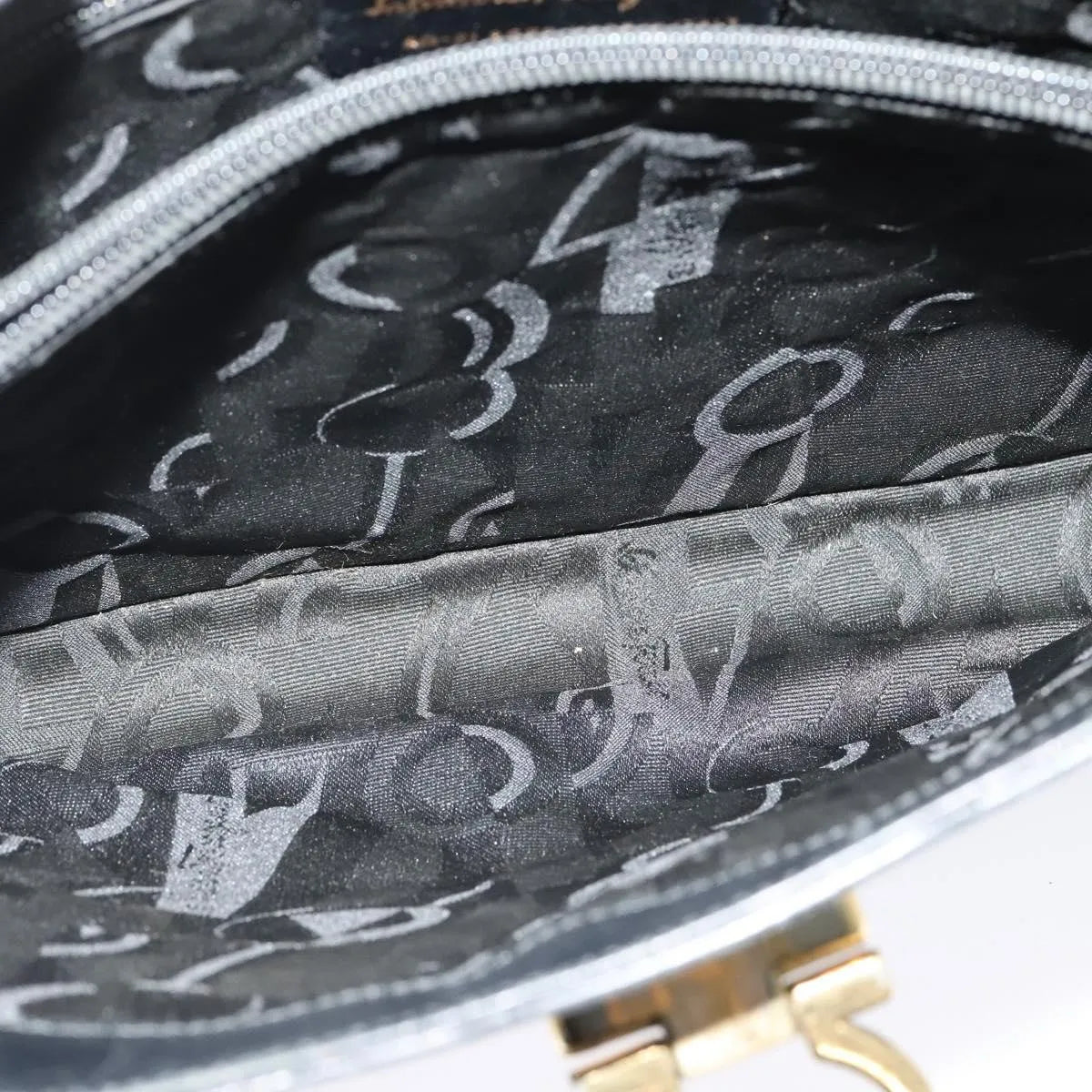 Salvatore Ferragamo Gancio Flap Hobo Leather Black Leather Shoulder Bag Bag (Pre-Owned)