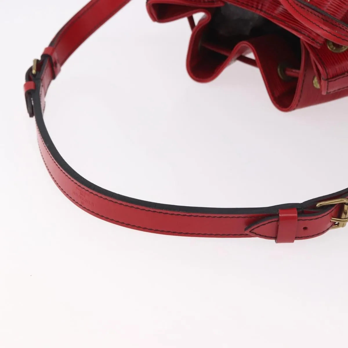 Louis Vuitton Petit Noe Epi Leather Red Leather Shoulder Bag Bag (Pre-Owned)