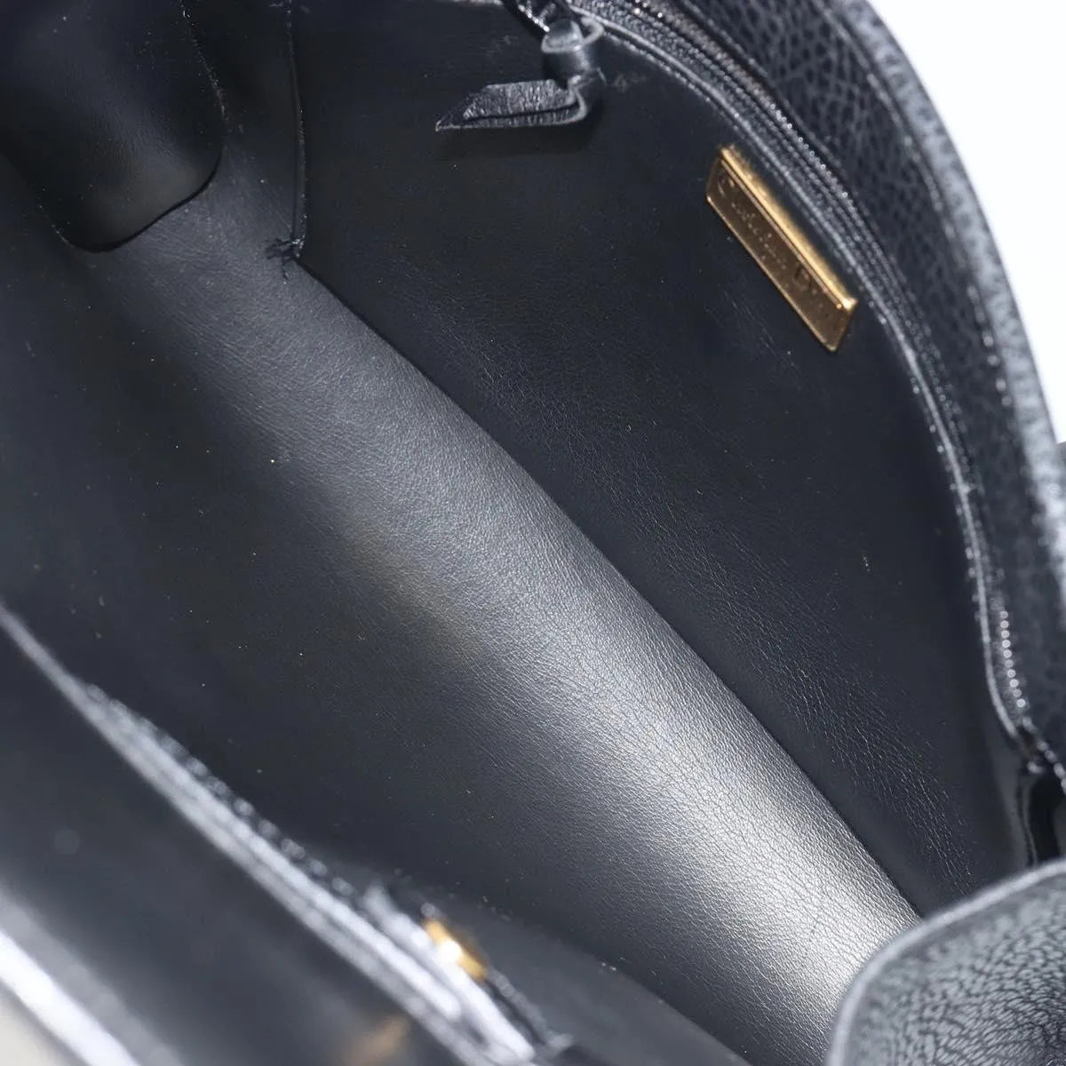 Christian Dior Vintage Cd Flap Leather Black Leather Shoulder Bag Bag (Pre-Owned)