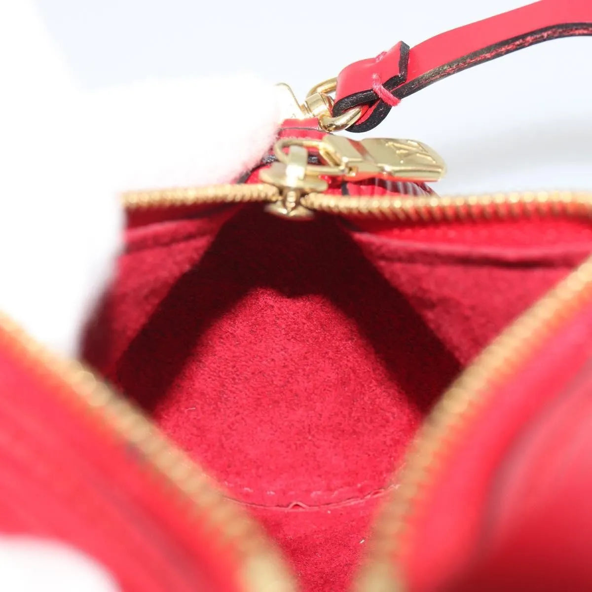 Louis Vuitton Soufflot Pochette Epi Leather Red Leather Clutche & Pouche Bag (Pre-Owned)