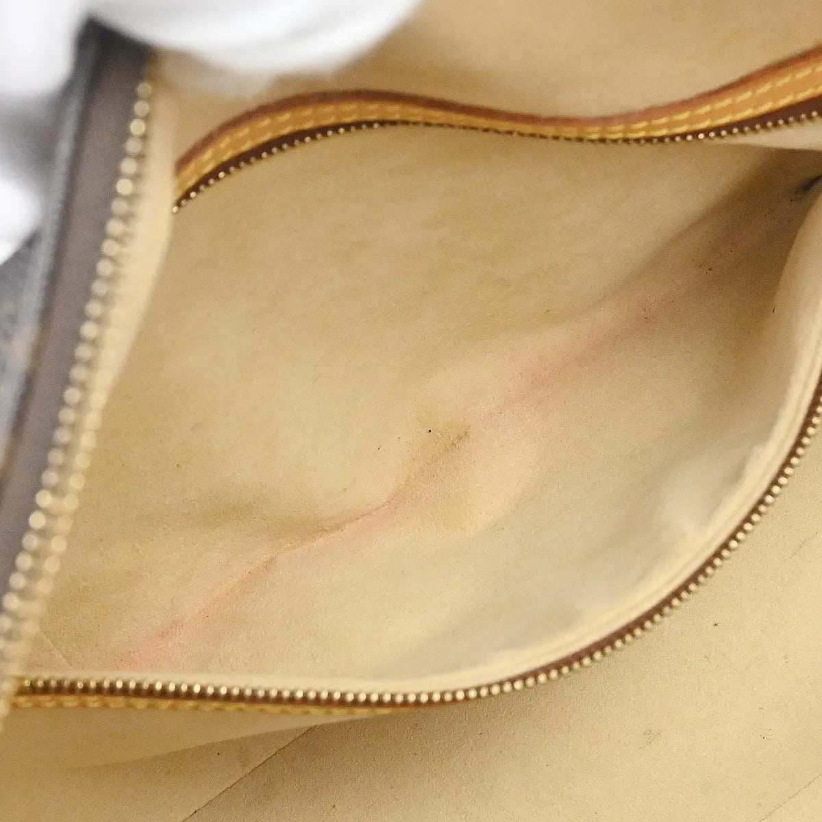 Louis Vuitton Cite Monogram Canvas Brown Canvas Shoulder Bag Bag (Pre-Owned)