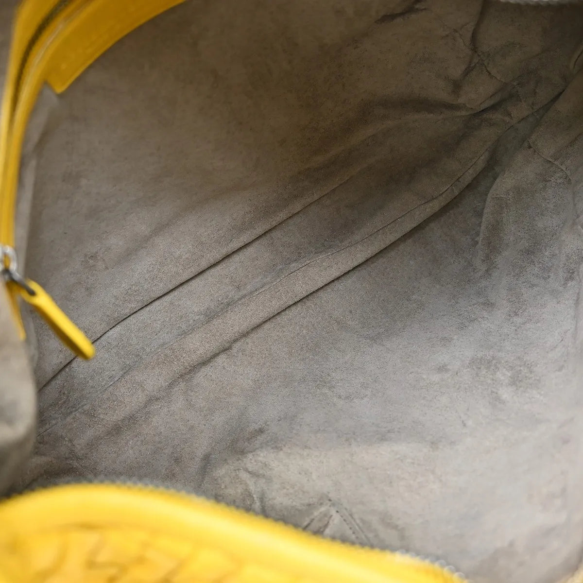 Bottega Veneta Belly Hobo Intrecciato Nappa Yellow Leather Handbag (Pre-Owned)
