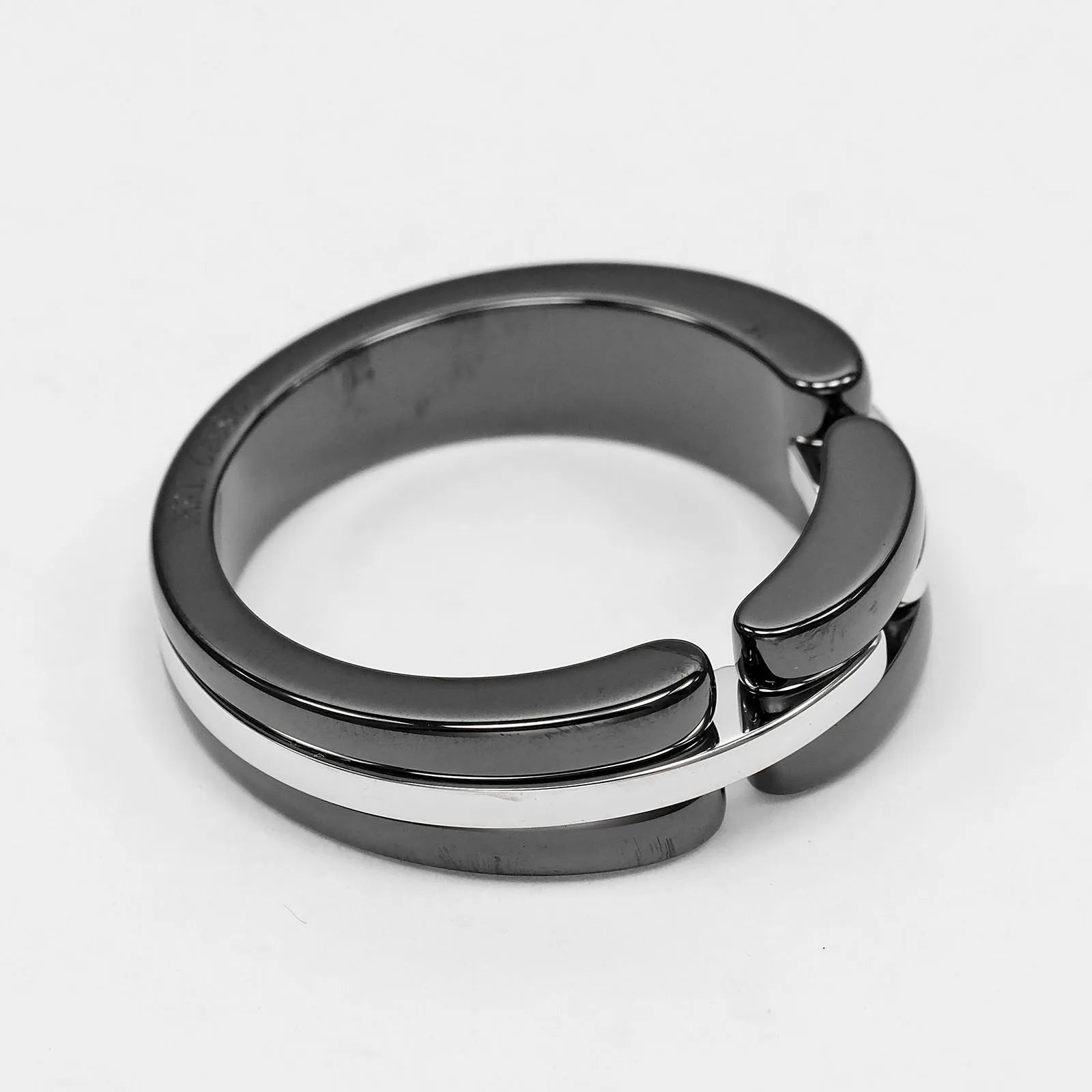 Chanel Ultra 18K White Gold And Ceramic Silver White_Gold Ring Jewelry (Pre-Owned)