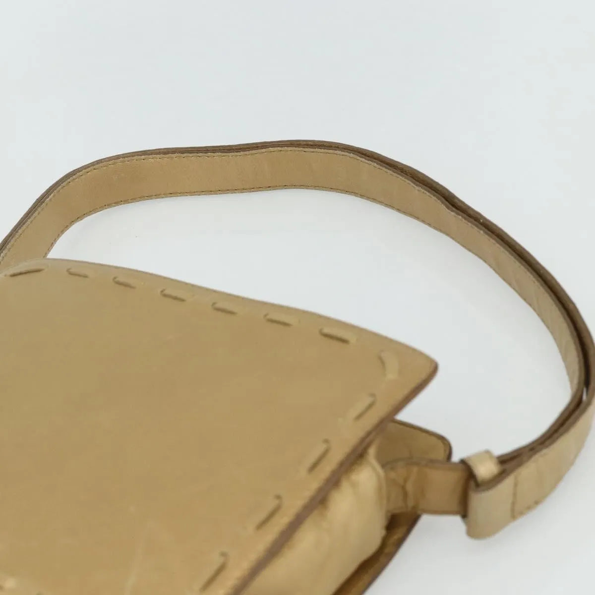 Bottega Veneta Vintage Leather Gold Leather Shoulder Bag Bag (Pre-Owned)