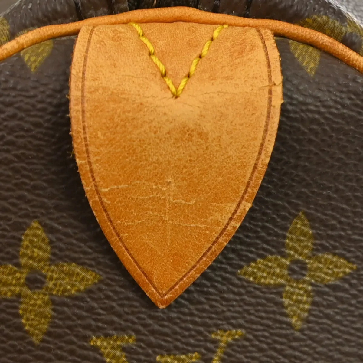 Louis Vuitton Keepall Monogram Canvas Brown Canvas Travel Bag Bag (Pre-Owned)